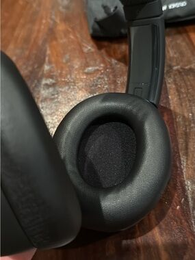 Skullcandy Over-Ear Headphones in Black